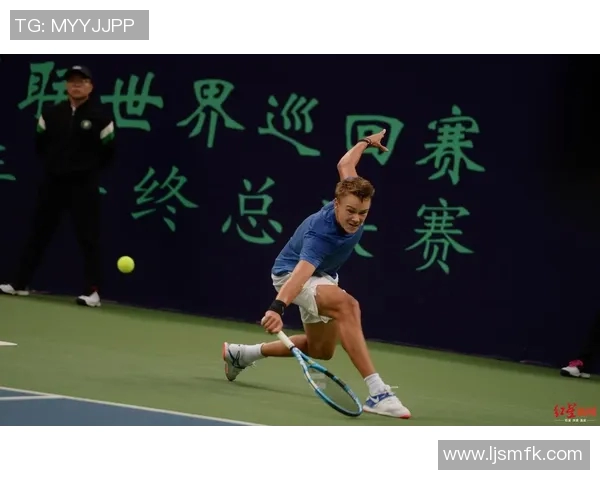 西安网球队在世界杯预选赛中的默契配合与战术分析 西安网球队在世界杯预选赛中的默契配合与战术分析